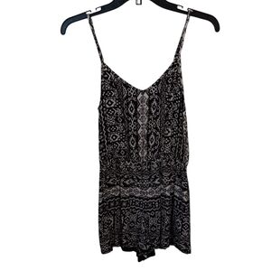 Angie Printed Roper with Pockets, Off-White & Black, Small, EUC!